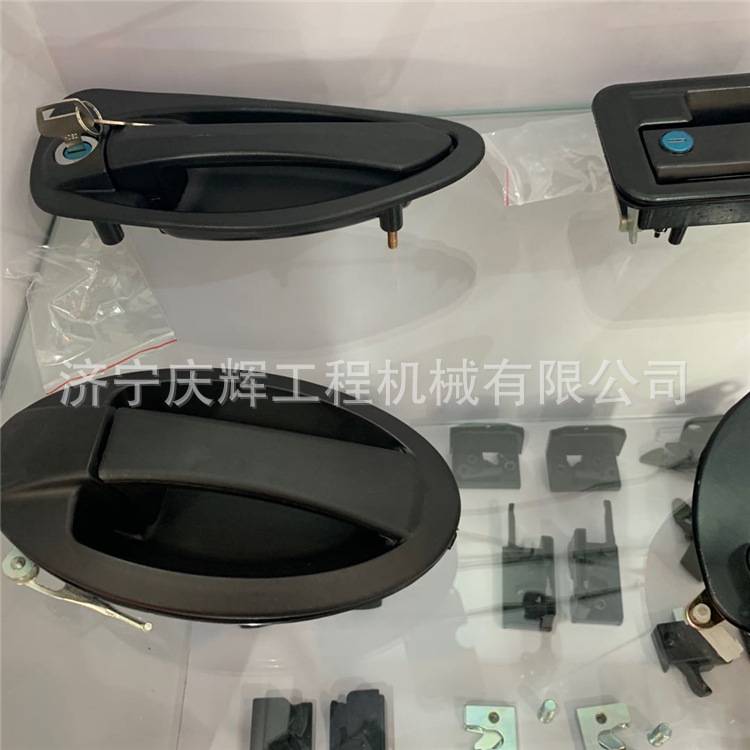 SK120-5 挖掘机 边门锁 后盖锁 前档玻璃锁 前框锁 反扣锁 工具锁