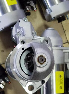 道依茨起动机01181751启动马达01182124 01182382起动机AZE6530