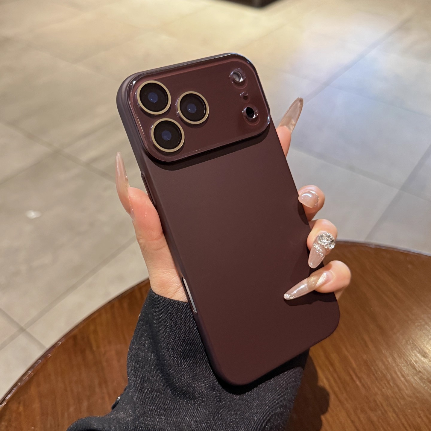适用于iPhone17promax手机壳苹果17新款自带镜头保护膜16pro全包防摔15磨砂14Pro硬壳13情侣12简约时尚保护套