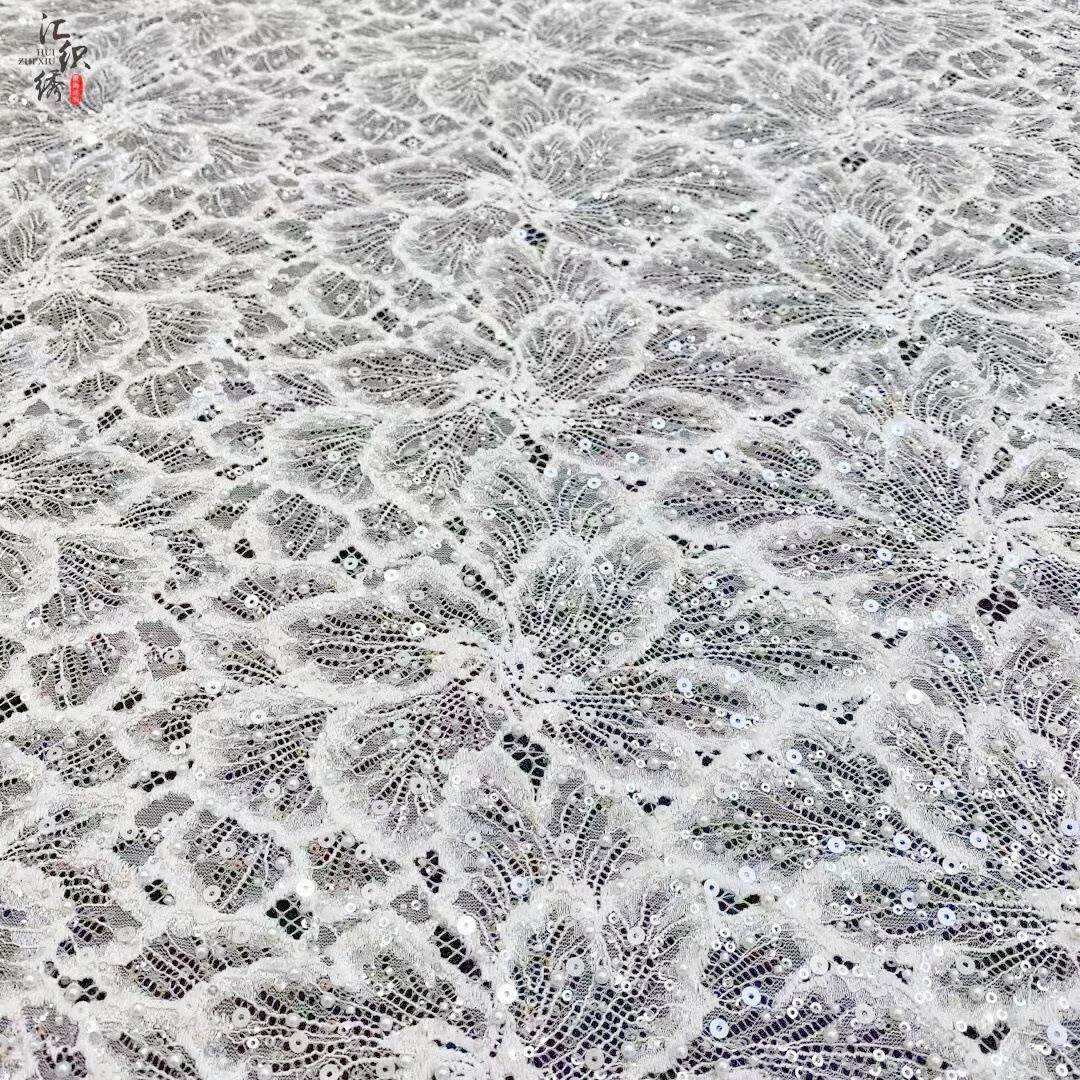 欧美风镂空蕾丝大瓣刺绣幅满花网珠片珠管刺绣AX102镂空蕾丝布面