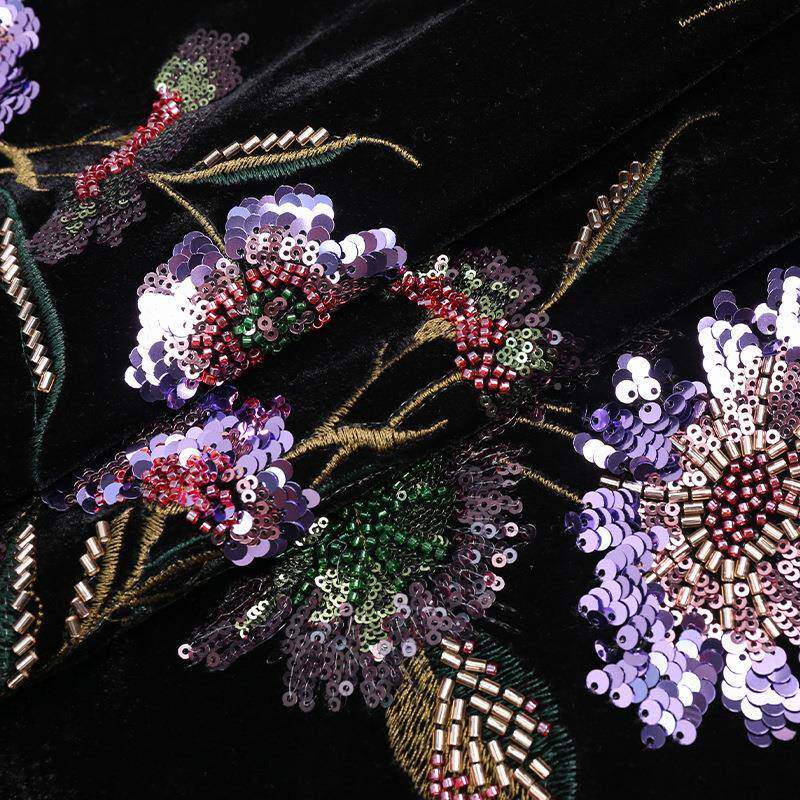 富贵花布绣开牡丹花面料珠管刺绣料丝绒底新E1780中布式外套马甲