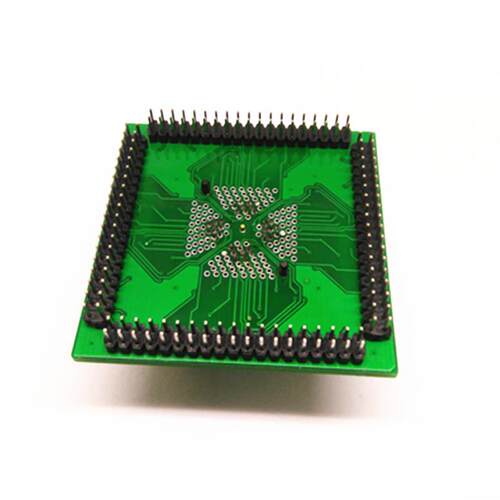 HM1ILU厂家QFN32-0.5下压弹片转DIPc52测试座QFN无线射频iUHA烧录