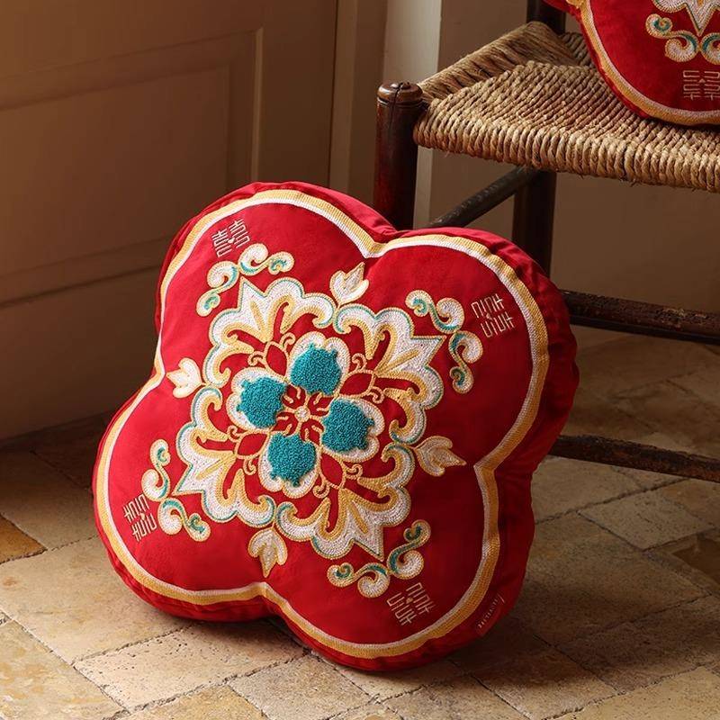 结婚抱枕GPD一对沙发客靠厅压床色主卧婚房布置结男方红垫婚用品