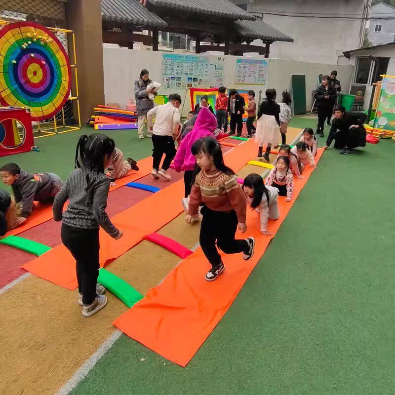 新品幼儿园多彩吊桥儿童彩虹桥体智能户外游戏活动道具感统训练器