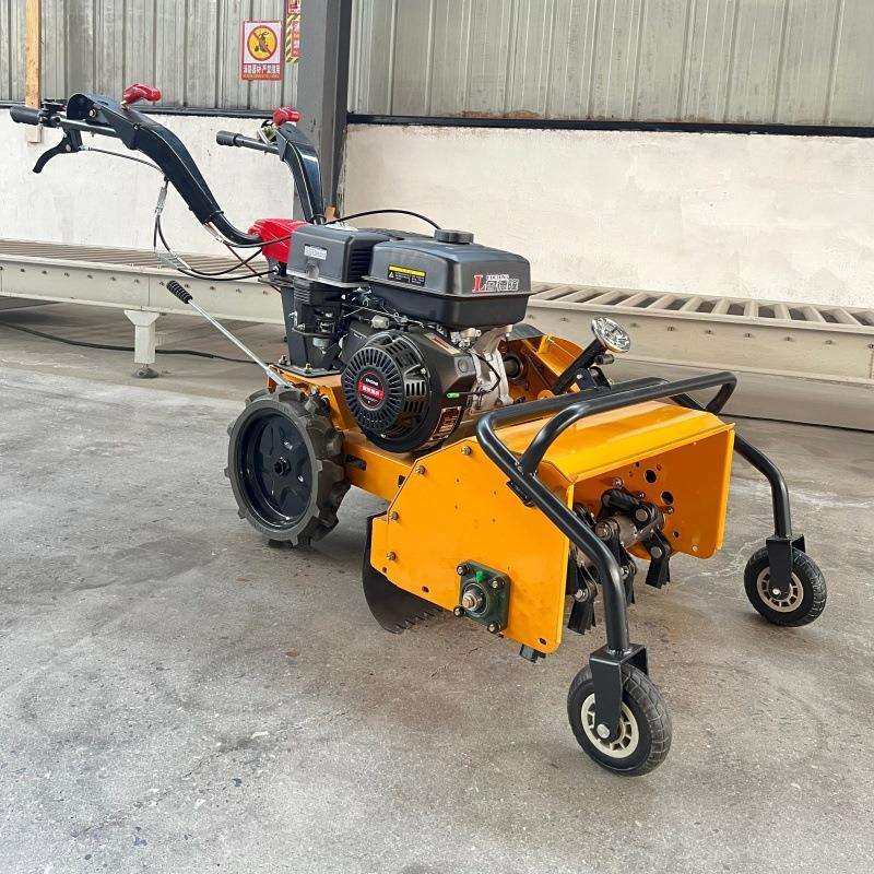 手推式汽油除草机四驱自走式小型旋耕碎草机果园翻整锄草碎草机