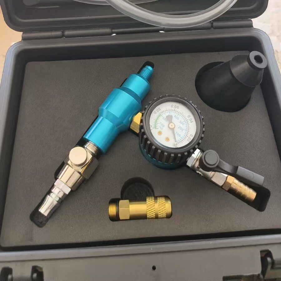真空式汽车防冻液更换工具水箱打压测漏免排空气冷却液真空加注器