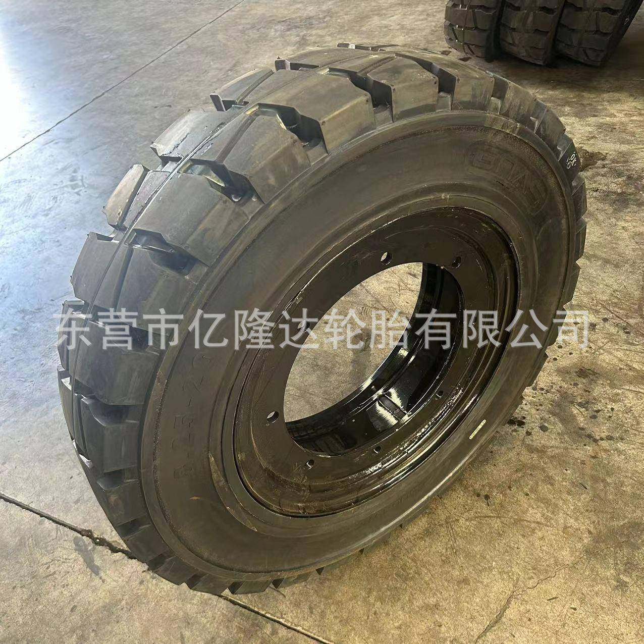 10吨8.25叉-20车实心轮胎9.00209.00R203787.0斯泰尔汽车-充轮气,汽车零部件/养护/美容/维保,工程机械轮胎,淘宝优惠券,粉丝福利购,淘宝优惠卷