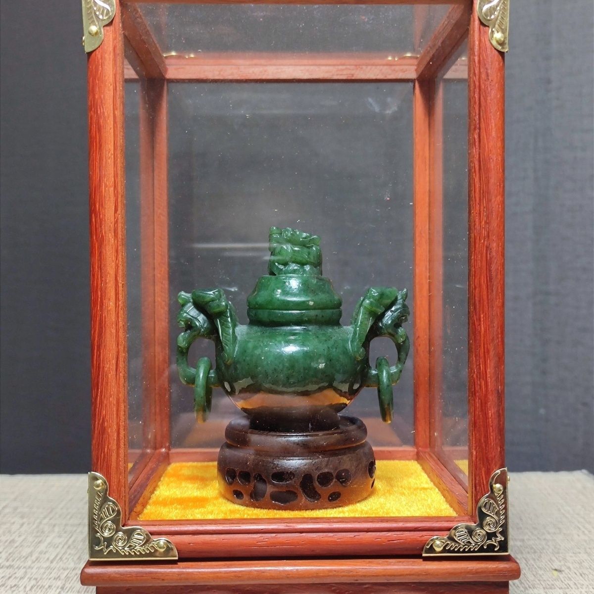 多年珍藏·新疆和田玉香炉,带和田玉鉴定证书, 和田碧玉香炉,
