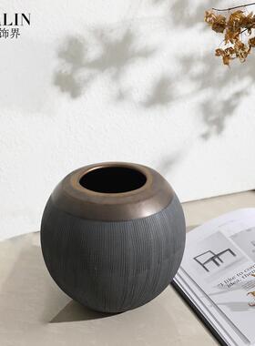 美联界工业ZGN风属金感意陶瓷花瓶做旧风创现饰代装饰摆件陶瓷艺