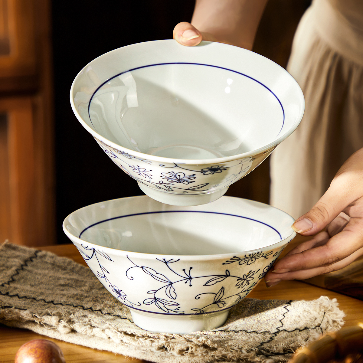 中式釉下彩陶瓷h面碗家用汤面碗高级感7寸斗笠碗拉面碗吃面条大碗