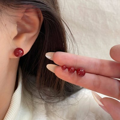 新款红色朱砂耳钉女睡觉免摘小巧精致螺丝拧扣耳骨钉养耳洞耳饰