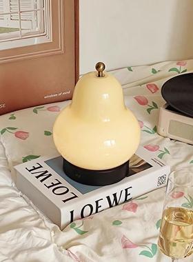 中古法式奶油梨子台灯卧室床头书房客厅充电触摸便携氛围感小夜灯