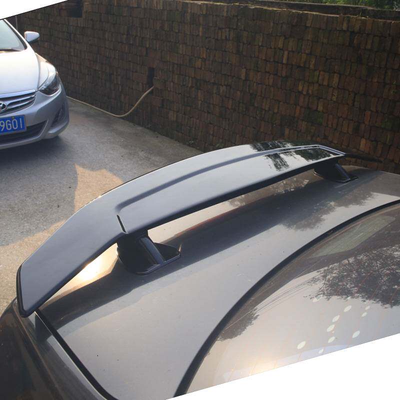 三厢轿车汽车通用尾翼飞机翼改装运动免打孔大定风翼带灯碳纤纹定