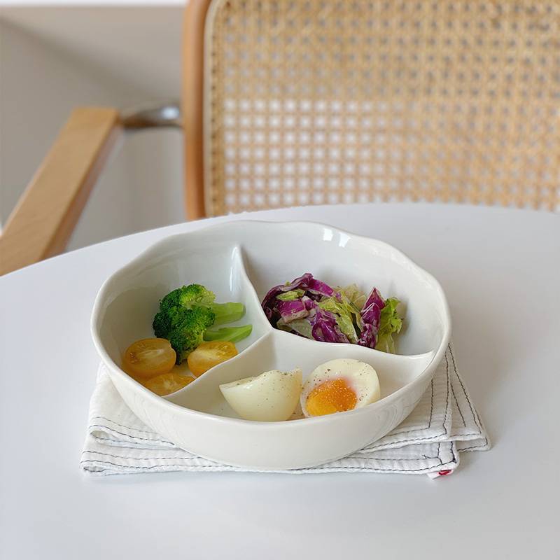 穆尼白色三分格餐盘一人食减脂分隔碗早餐分餐盘大人家用陶瓷盘子
