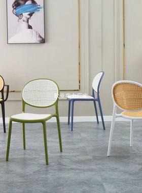 椅子靠家背椅用舒久坐藤chair藤服编塑料户外露营餐桌办公室电脑椅