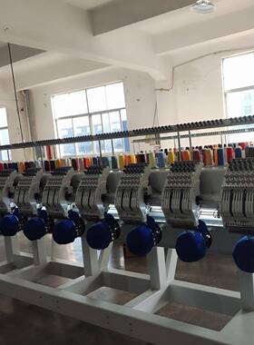 8头电脑绣花机成衣帽子多功能多头刺绣机高速8头12针电脑绣花机