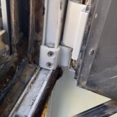 窗锁五金配件五金窗铰链 通用上悬内开铝合金内倒窗配件下合页 包邮