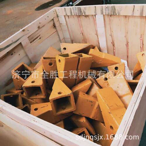 卡CAT374挖掘机岩石斗齿222-7700链轨总成 260节距履带板