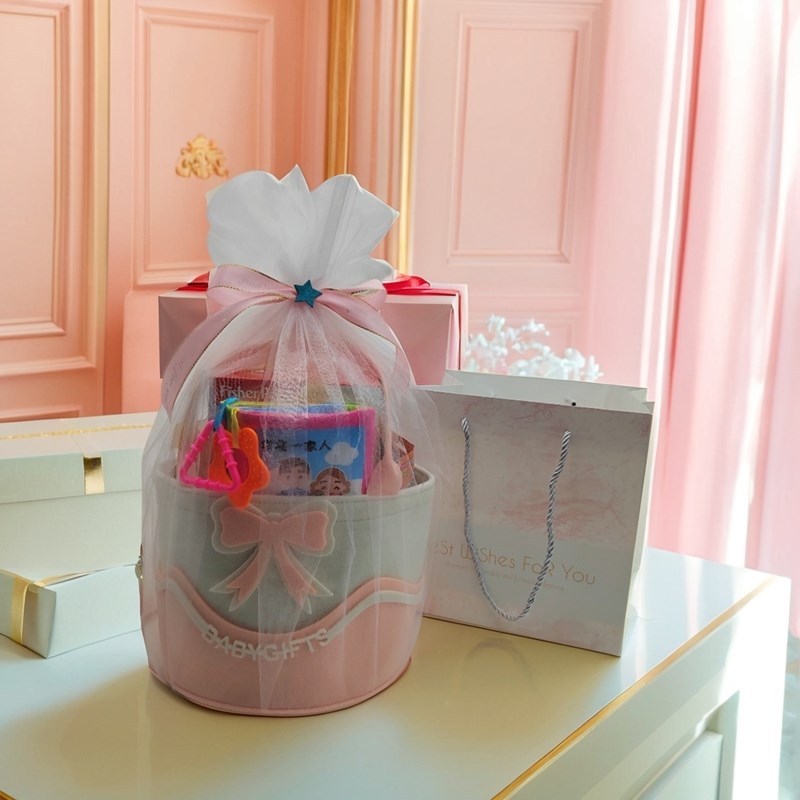 宝宝婴儿实用型礼物玩具礼盒新生满月百天宴周岁礼品送0-1-2-3岁