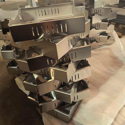 金机箱外壳钣金加工激光切精密钣金件属折焊接金属保LQH护外弯割