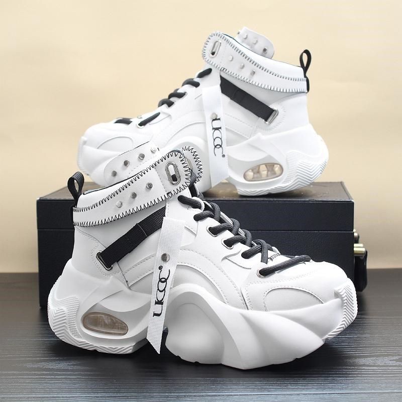 内增高老爹鞋男轻便厚底2024新款冬季爆款小个子休闲鞋小众铆钉鞋