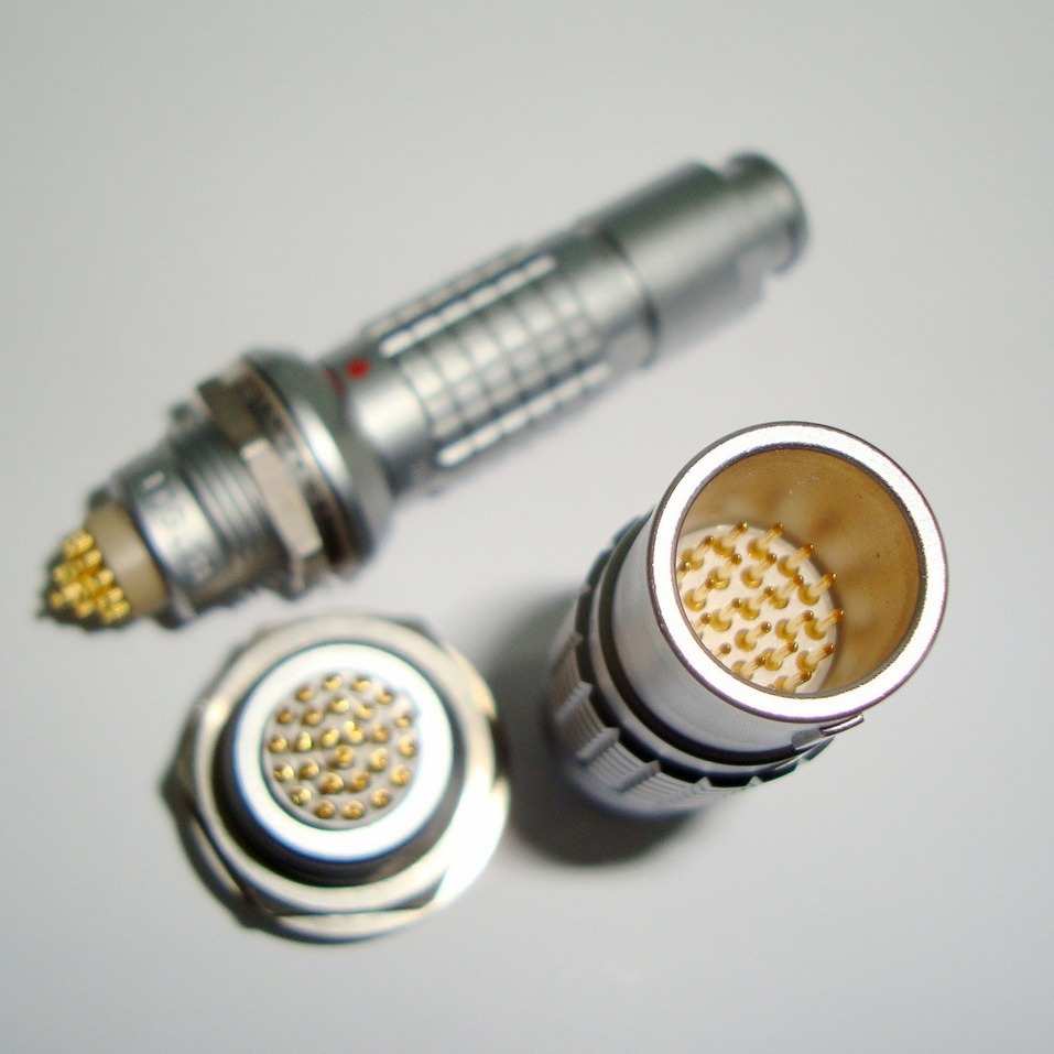 厂销FFG.2B.302兼容lemoodu圆形连接器 推拉自锁式航空精密插头