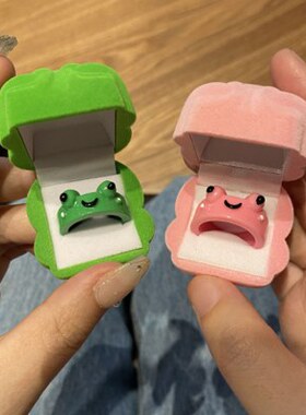 可爱卡通青蛙形状戒指 闺蜜礼物情侣七夕孤寡青蛙戒指