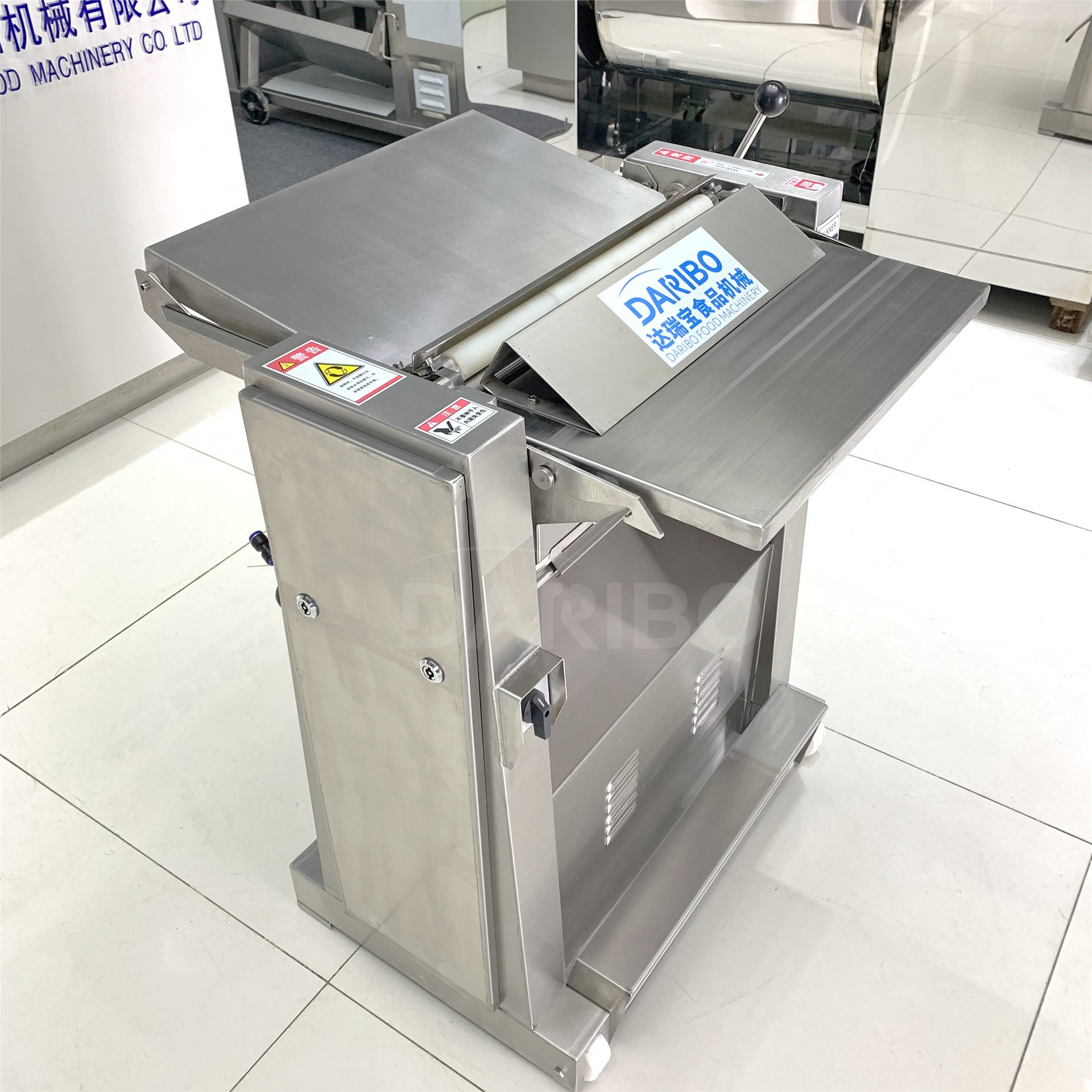 L大型商用熟猪肉去油设备酒店食堂全自动猪皮除油脂机 猪肉皮去油