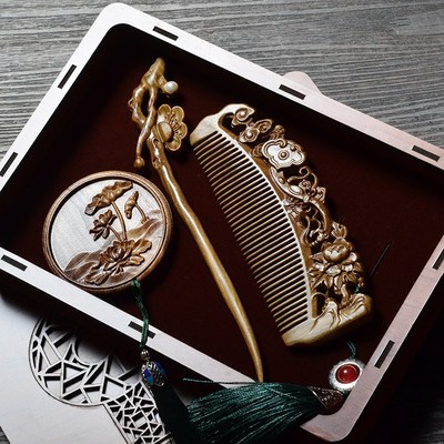 定制刻字绿檀香木雕刻发簪镜梳子套装木盒送长辈妈妈礼物生日网红
