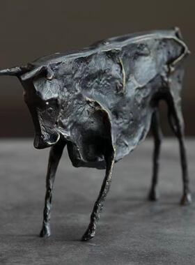 0671艺新黑中式摆件家居铸铁牛艺术品书柜展牛厅摆设品办公室软装