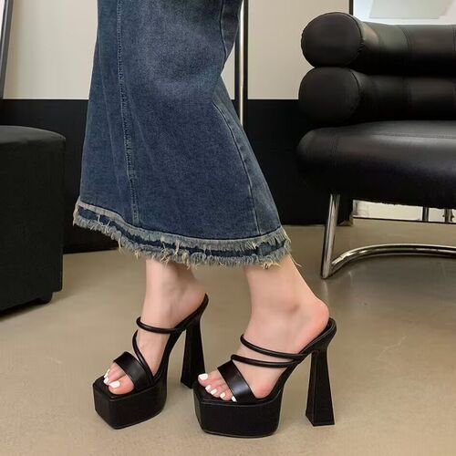 恨天高粗跟凉拖鞋女15cm超高跟夜店F夏款不累脚防水台凉鞋模特走