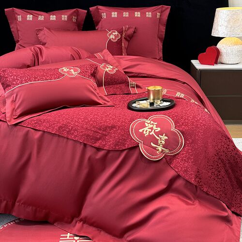 A类高档b刺绣婚庆四件套结婚红色被套新婚嫁备婚床上用品婚房喜被