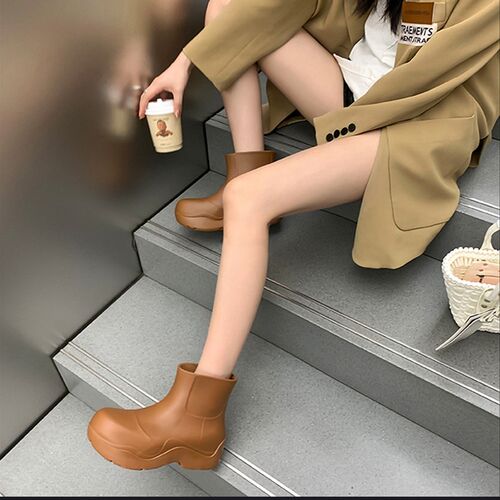 BV PY雨靴秋冬新款p糖果色果冻防雨水鞋情侣男女增高厚底短筒靴子