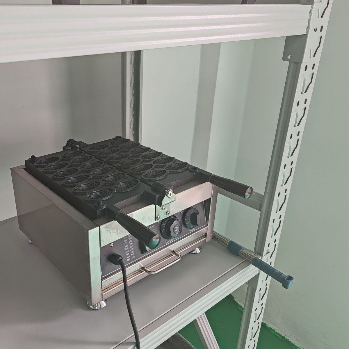 定制拓企商用12格玉米香酥机玉米华夫饼玉米形状网红特色小吃设备,清洗/食品/商业设备,其他清洗机,淘宝优惠券,粉丝福利购,淘宝优惠卷