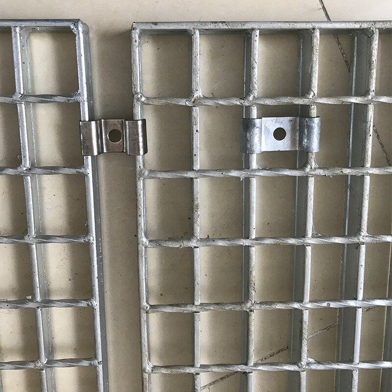 镀锌钢格板卡子 不锈钢安装夹 格栅板扣件紧固件 u型固定夹子配件