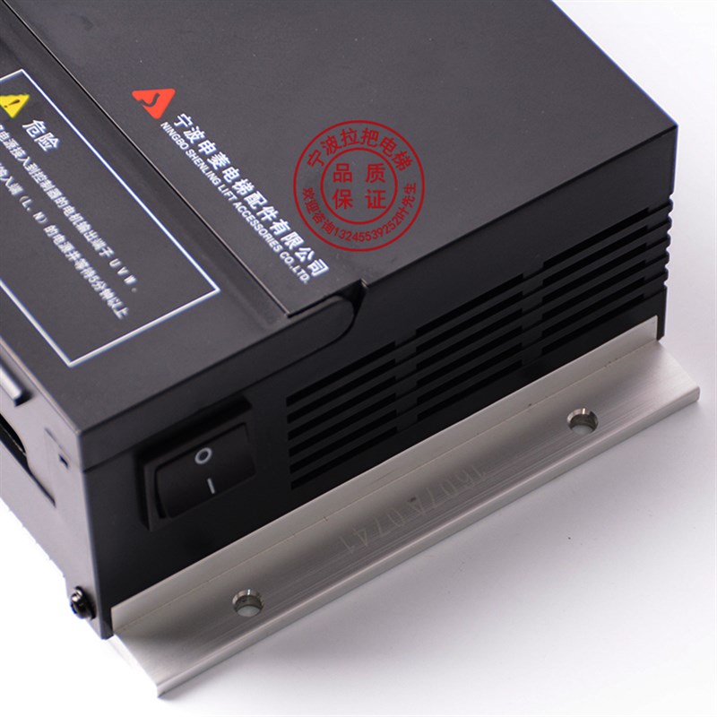 原装宁波申菱门机变频器NSFC01-01A电梯门机控P制器NSFC01-02