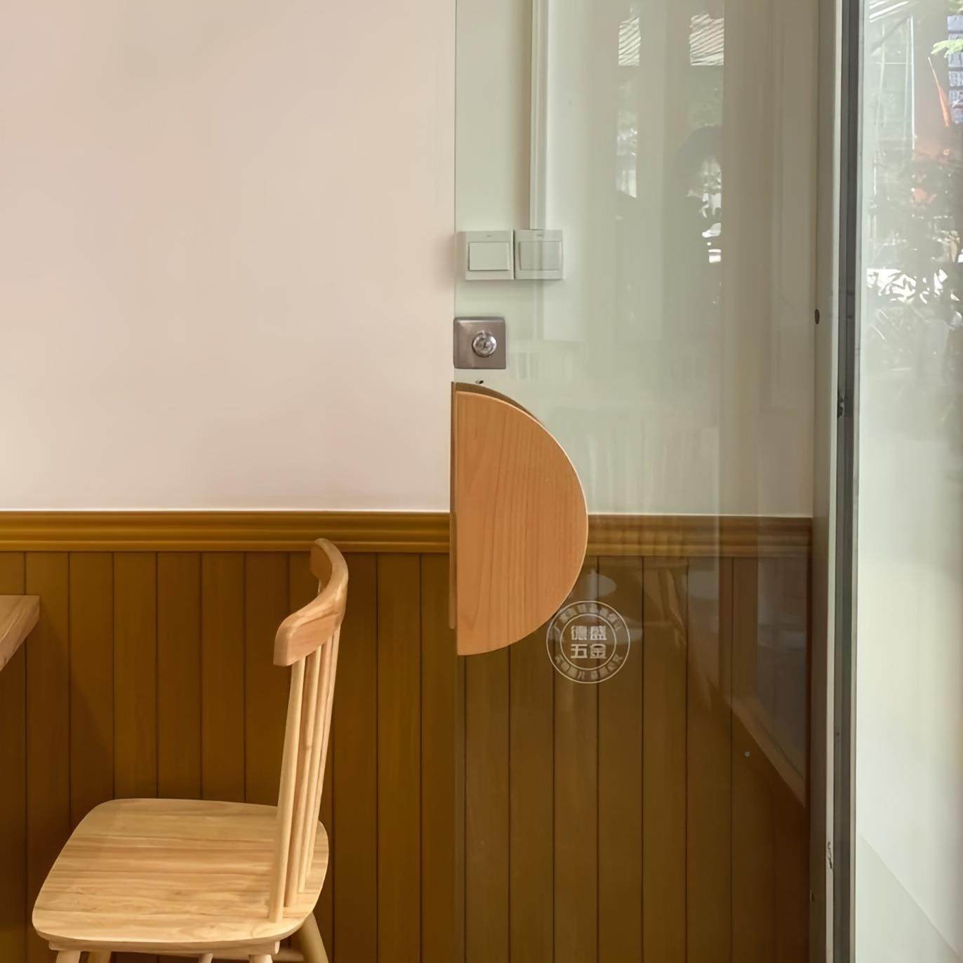 大门拉手新HDI中玻璃木门拉实半手圆形门把手服式装店双开门拉手