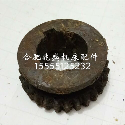 机床配件C62u0-1B车床齿轮z28