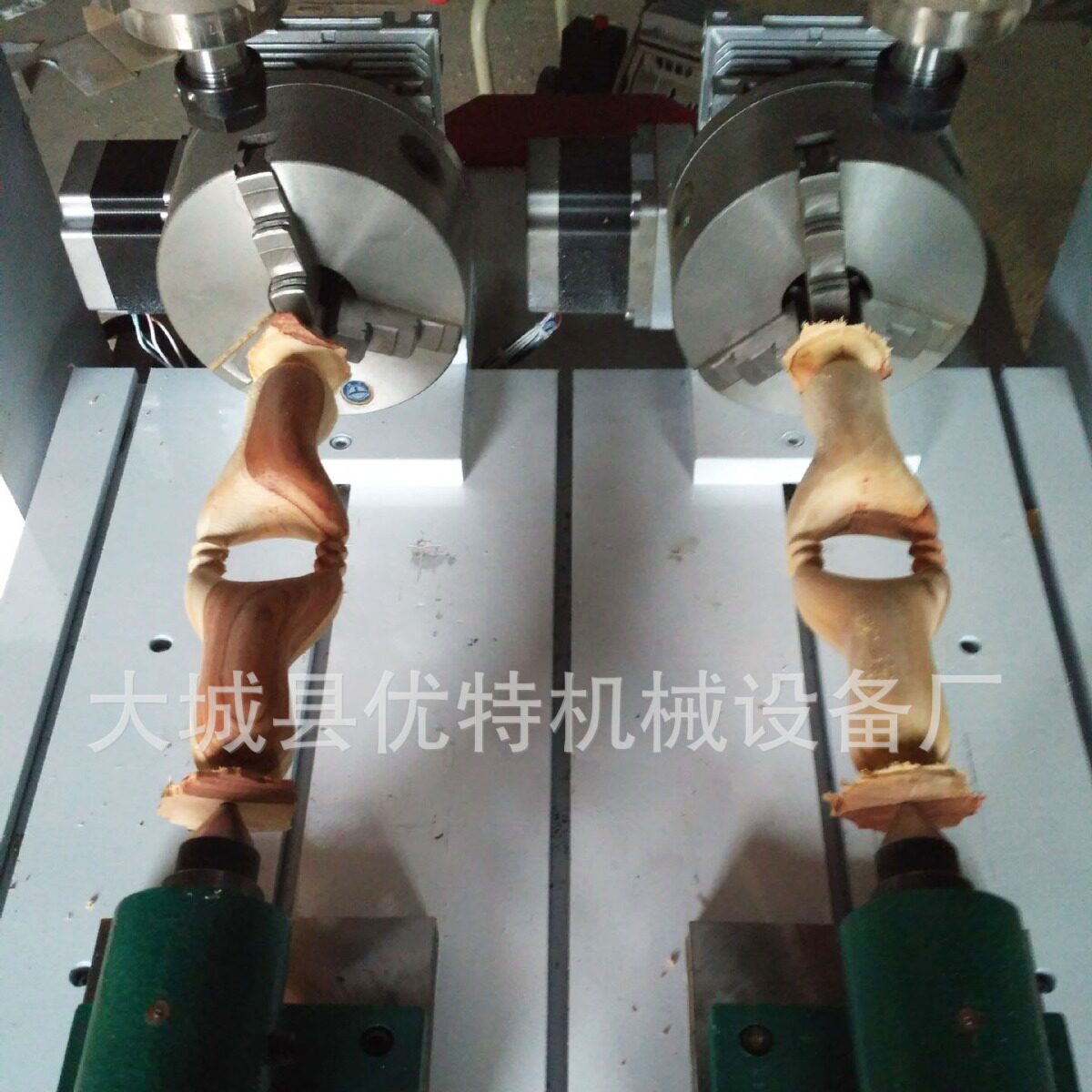 小型数控圆柱雕刻机四轴四联动弹弓数控雕刻机工艺品金属雕刻机