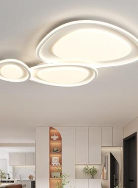 跨境新款气客厅291大主灯现代简约风奶油云朵吸顶卧室房间灯LED灯