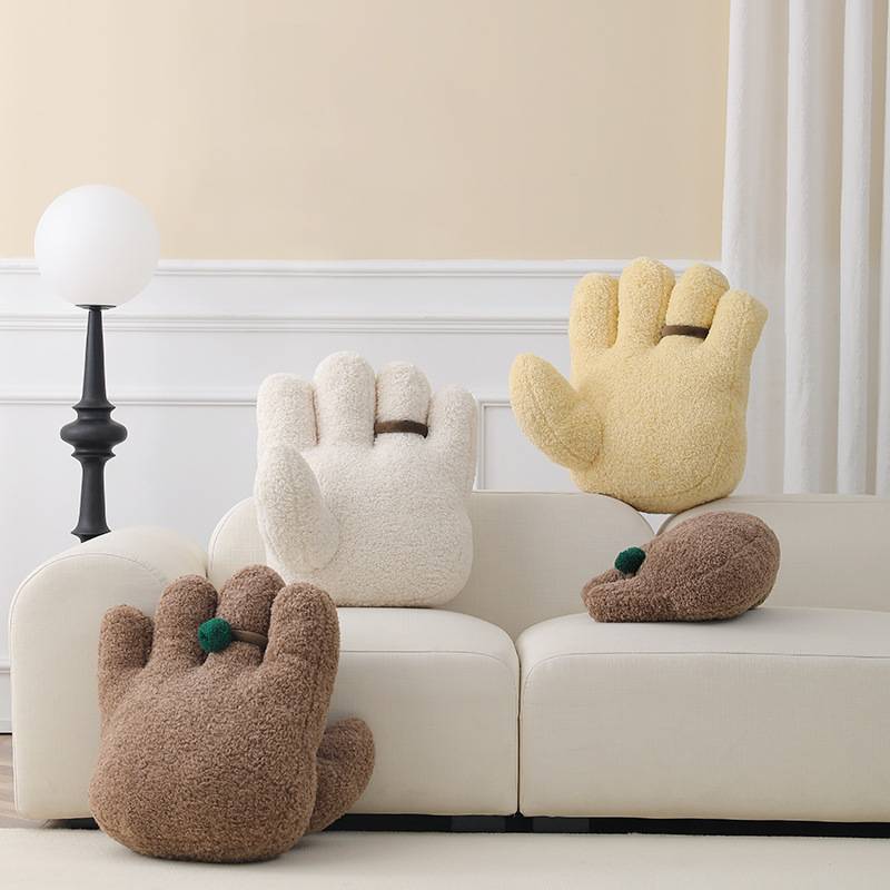 新品Marry Me异形手掌抱枕含芯创意感家居靠垫趣味柔软沙发抱枕