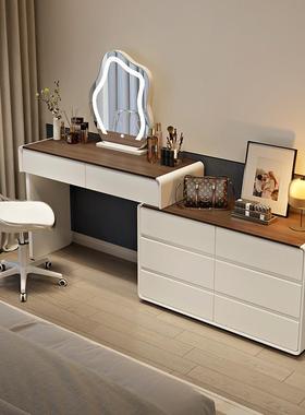 r^025新款奶梳油风木实HTJ妆台卧2室简约现代轻奢感化妆桌斗柜一