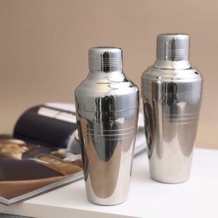 不锈钢男爵三段式雪克壶 英式调酒器摇酒壶雪克杯 Yukiwa shaker