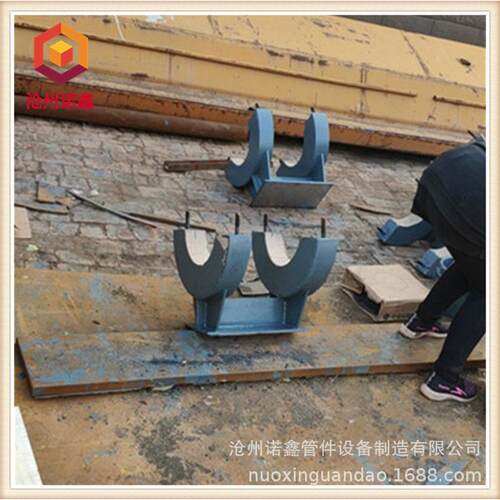 蒸汽厂支区管道630保温棉耐热托IPG卡架管混凝土连管座体钢制耐高