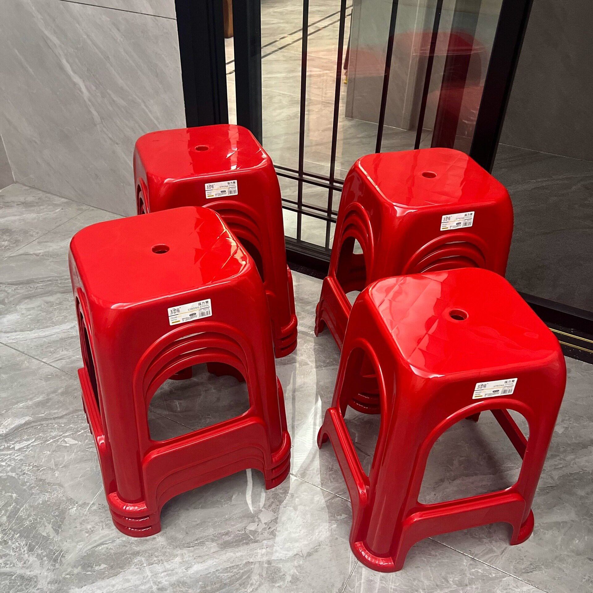 广东省凳加厚塑料凳子高凳家用餐桌婚庆迁乔新居喜凳结实耐用方凳