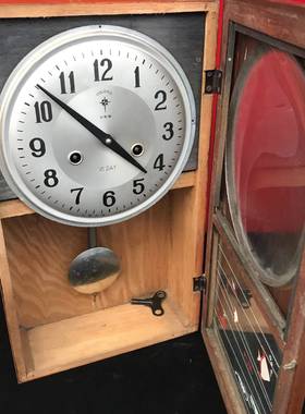 民俗怀旧老物老摆钟表旧挂钟8年0代老式上弦北极星机件F8758JHS械