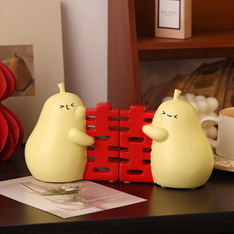 结婚情侣小摆件公仔娃娃订婚布置装饰品用品婚房婚庆一对桌面摆台