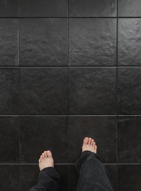 Wabi-Sabi风格哑光斑驳黑色渐变瓷砖B&B酒店入口浴室餐饮厨房防滑