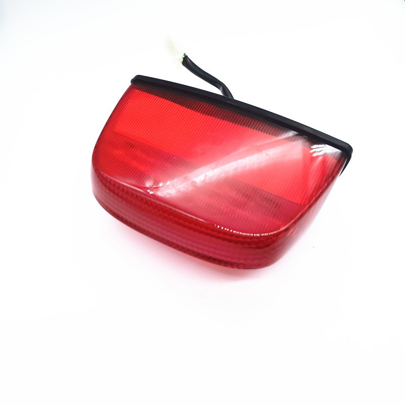 适用阿普利亚aprlil CAFE125 CAAFE150 咖啡 尾灯总成 刹车灯APR-
