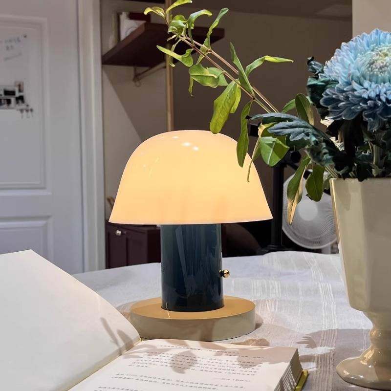 丹麦setago蘑菇台灯简约触摸可调光无线充电小夜灯便携床头氛围灯